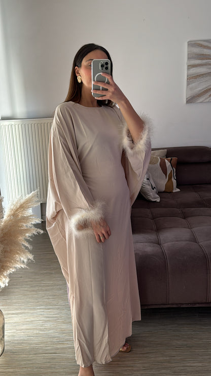 Robe Nour