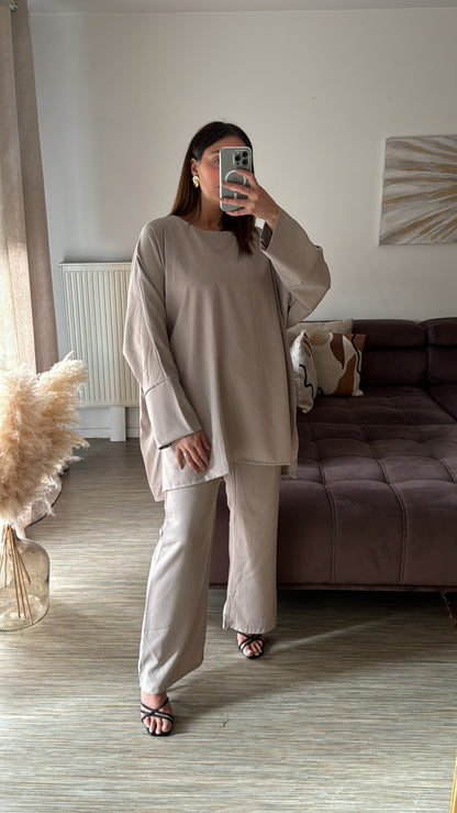 Ensemble oversize taupe